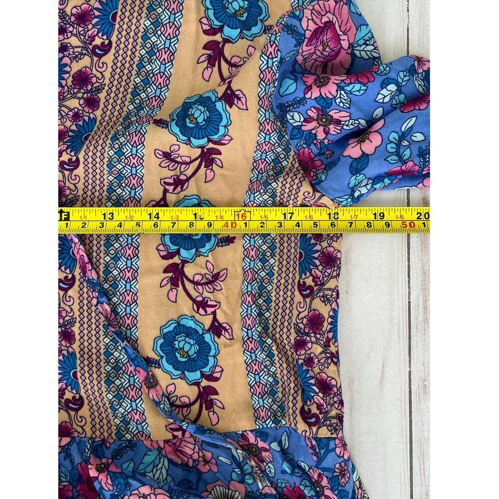 Beautiful Blue and Pink Colors Summer Lightweight Dress - Size Small - Picture 7 of 7